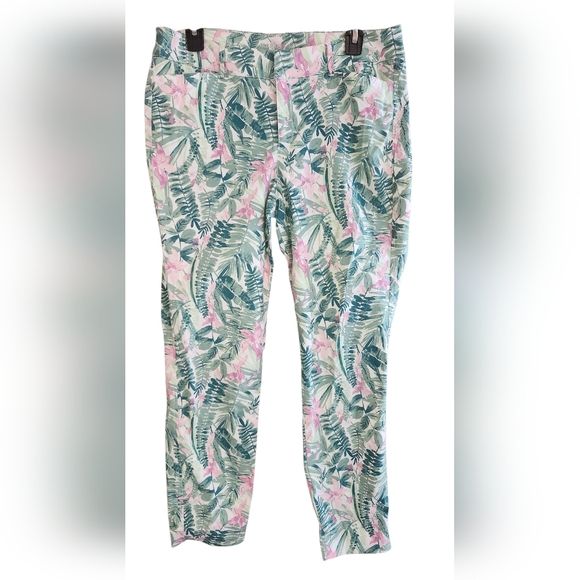 Old Navy Tropical Leaf Print Ankle Length Pixie Pants Size 8 Regular - Picture 2 of 12